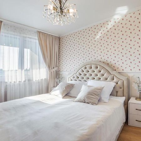 Apartament Z 1 Sypialnia Retro Deluxe 60 F Perlowa Przystan - Holiday City Kołobrzeg Eksteriør billede