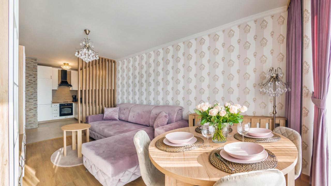 Apartament Z 1 Sypialnia Retro Deluxe 60 F Perlowa Przystan - Holiday City Kołobrzeg Eksteriør billede