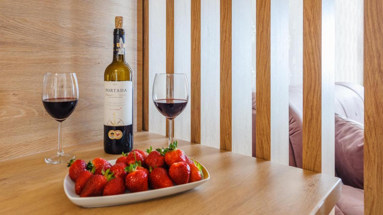 Apartament Z 1 Sypialnia Retro Deluxe 60 F Perlowa Przystan - Holiday City Kołobrzeg Eksteriør billede