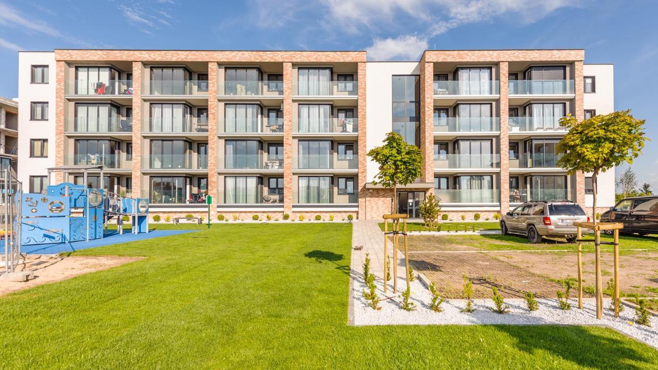 Apartament Z 1 Sypialnia Retro Deluxe 60 F Perlowa Przystan - Holiday City Kołobrzeg Eksteriør billede